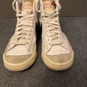 Nike 77 Mid Blazer High-Tops in black and white